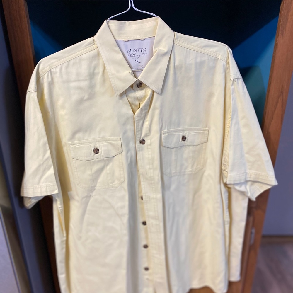 Men’s shirt